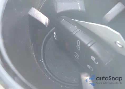 2019 Jeep Grand Cherokee Limited 4X4 z USA, uszkodzony, nr VIN 1C4RJFBG1KC577915